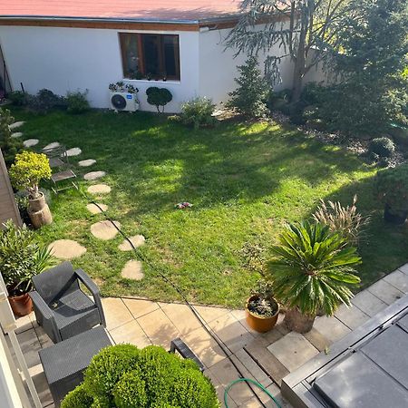 Relax Pobyt Na Brehu Sazavy A Na Dosah Prahy Čerčany Exterior foto